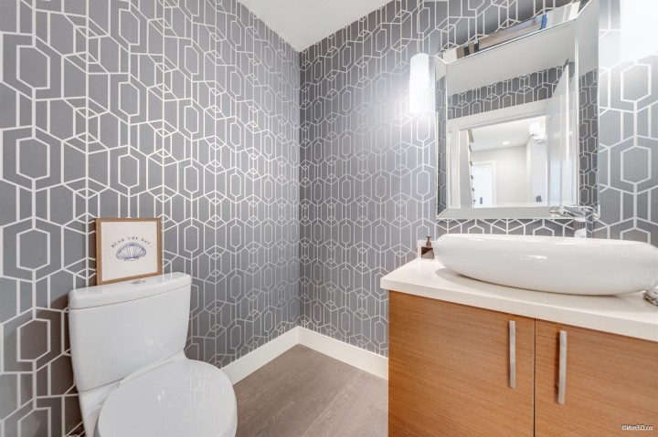Photo 15 at 453 13th Street, Ambleside, West Vancouver
