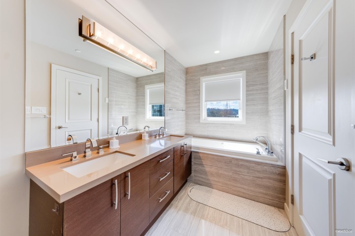 Photo 19 at 453 13th Street, Ambleside, West Vancouver