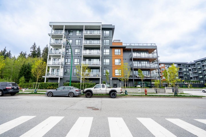 Photo 2 at 317 - 3594 Malsum Drive, Roche Point, North Vancouver