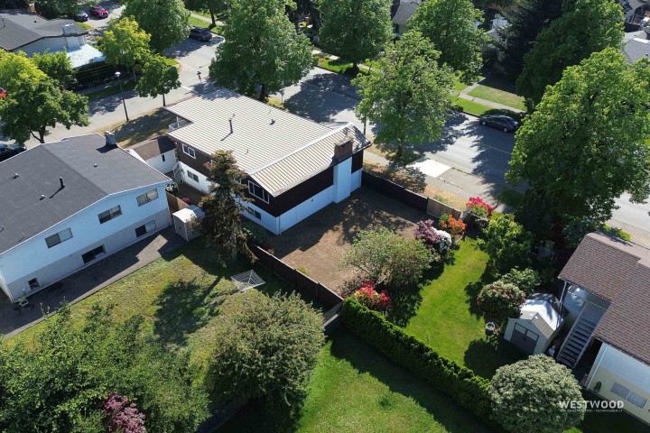 Photo 35 at 6858 Tyne Street, Killarney VE, Vancouver East