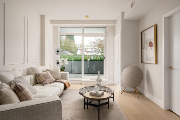 Photo 6 at 202 - 3668 W 10th Avenue, Kitsilano, Vancouver West