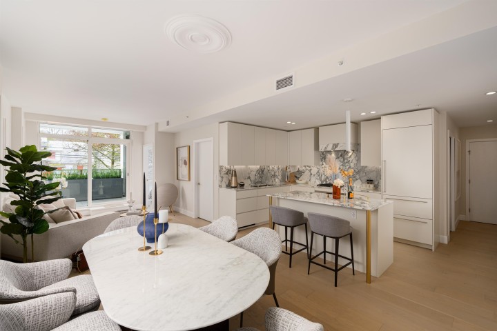 Photo 9 at 202 - 3668 W 10th Avenue, Kitsilano, Vancouver West