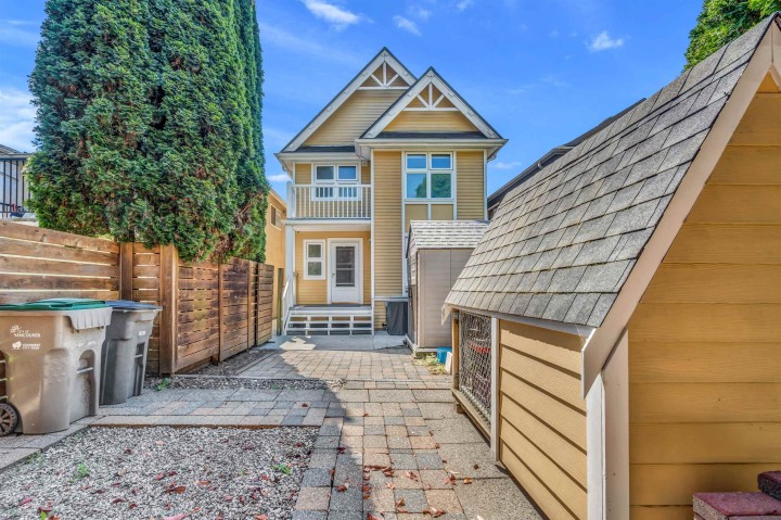Photo 26 at 517 Atlantic Street, Strathcona, Vancouver East