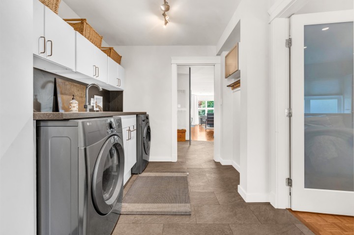 Photo 24 at 517 Atlantic Street, Strathcona, Vancouver East