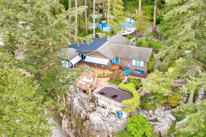 Photo 2 at 5056 The Byway, Caulfeild, West Vancouver
