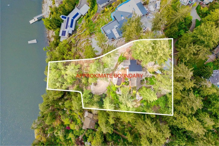 Photo 1 at 5056 The Byway, Caulfeild, West Vancouver