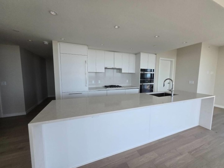Photo 9 at 2505 - 485 W 42nd Avenue, Oakridge VW, Vancouver West