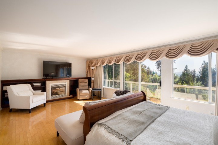 Photo 23 at 3897 Bayridge Avenue, Bayridge, West Vancouver