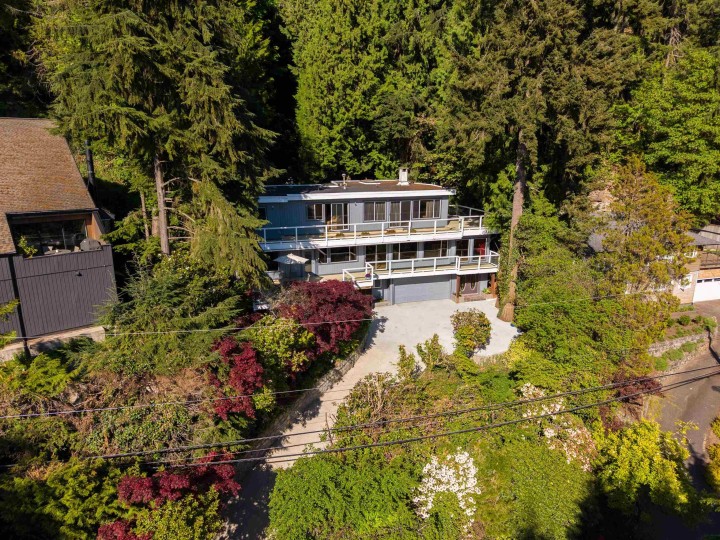 Photo 2 at 3897 Bayridge Avenue, Bayridge, West Vancouver