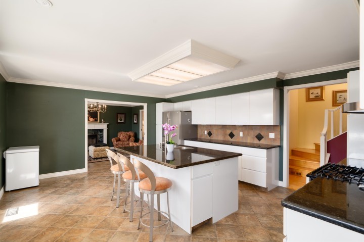 Photo 13 at 3897 Bayridge Avenue, Bayridge, West Vancouver