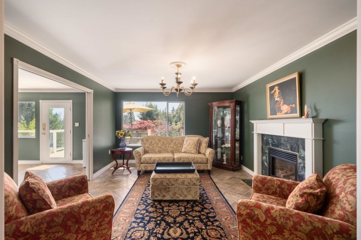 Photo 17 at 3897 Bayridge Avenue, Bayridge, West Vancouver