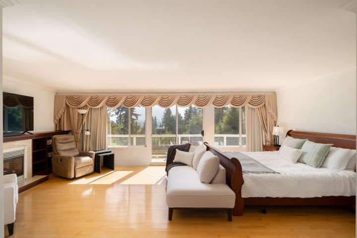 Photo 22 at 3897 Bayridge Avenue, Bayridge, West Vancouver