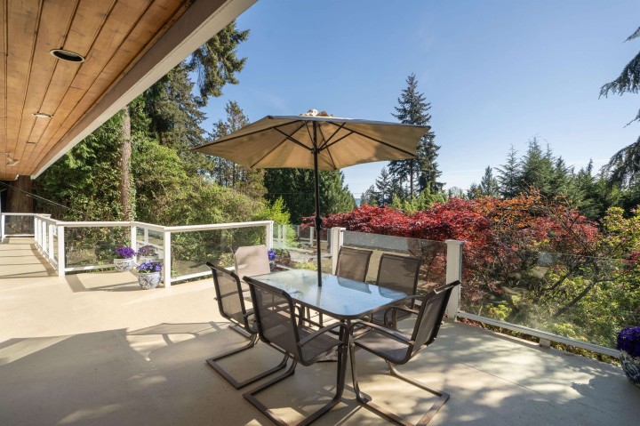Photo 36 at 3897 Bayridge Avenue, Bayridge, West Vancouver