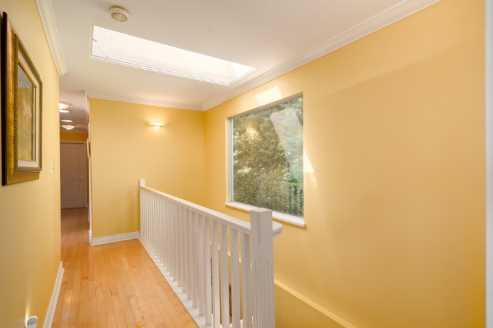 Photo 20 at 3897 Bayridge Avenue, Bayridge, West Vancouver