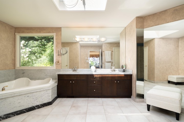Photo 24 at 3897 Bayridge Avenue, Bayridge, West Vancouver