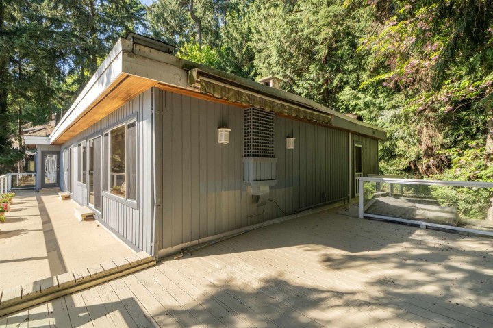 Photo 34 at 3897 Bayridge Avenue, Bayridge, West Vancouver