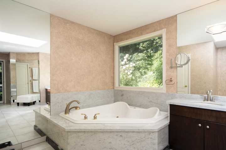 Photo 25 at 3897 Bayridge Avenue, Bayridge, West Vancouver