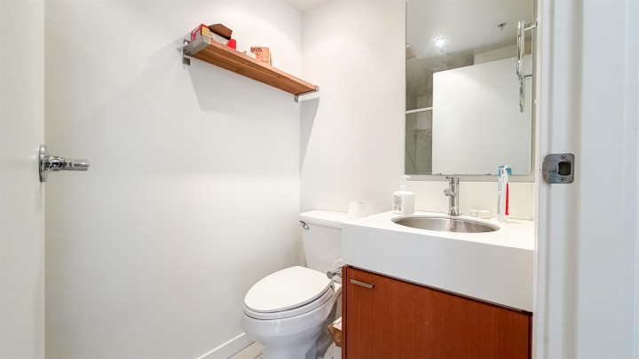 Photo 22 at 390 E 11th Avenue, Mount Pleasant VE, Vancouver East