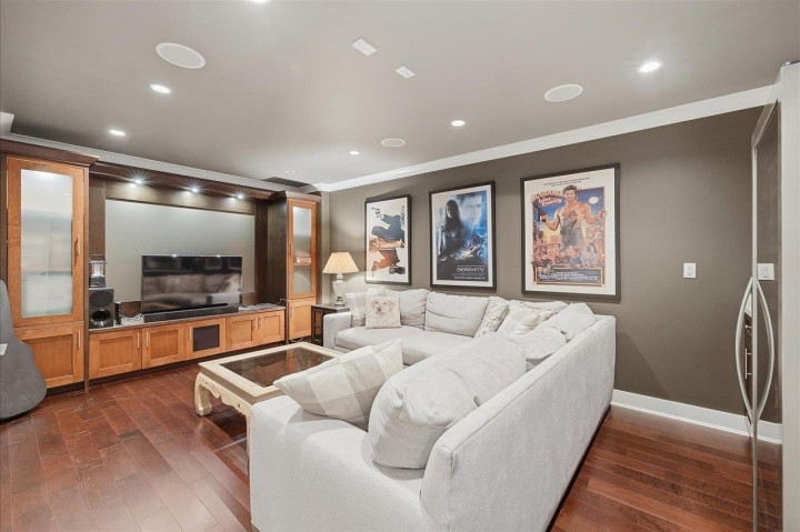 Photo 32 at 1152 Wellington Drive, Lynn Valley, North Vancouver