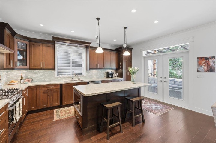 Photo 9 at 1152 Wellington Drive, Lynn Valley, North Vancouver