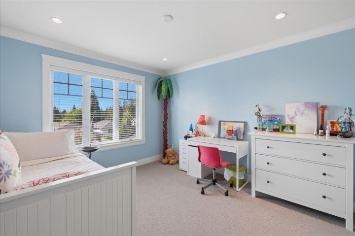 Photo 31 at 1152 Wellington Drive, Lynn Valley, North Vancouver