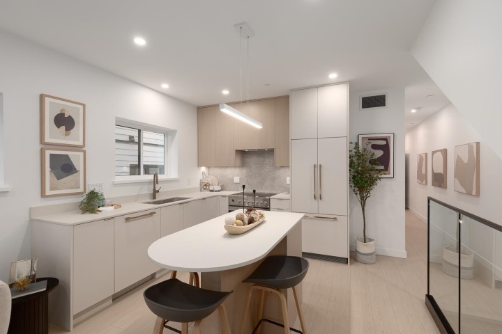 Photo 1 at 203 - 2329 E 34th Avenue, Collingwood VE, Vancouver East