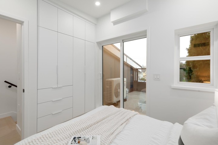 Photo 20 at 203 - 2329 E 34th Avenue, Collingwood VE, Vancouver East