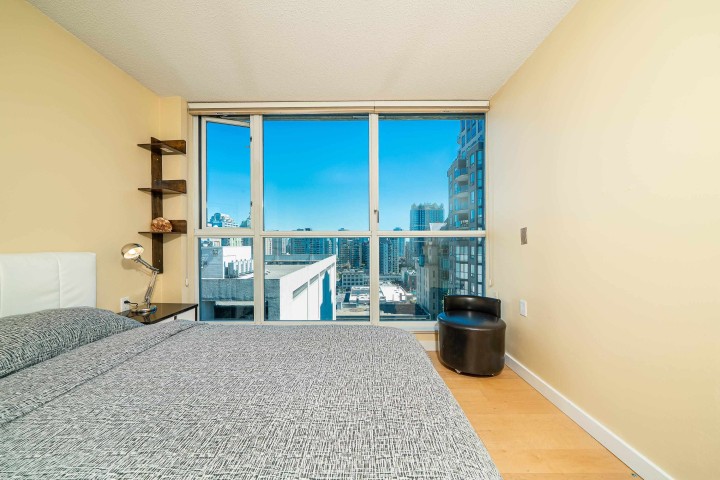 Photo 15 at 1509 - 1068 Hornby Street, Downtown VW, Vancouver West
