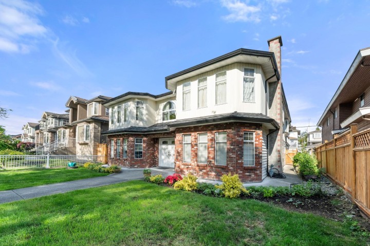 Photo 34 at 6070 Lanark Street, Knight, Vancouver East