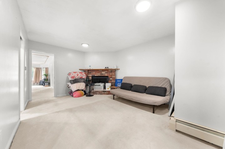 Photo 14 at 6070 Lanark Street, Knight, Vancouver East