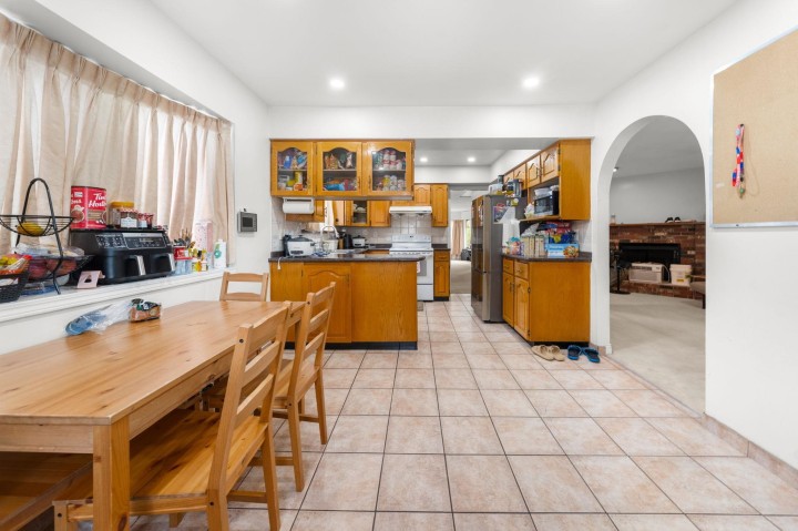 Photo 18 at 6070 Lanark Street, Knight, Vancouver East