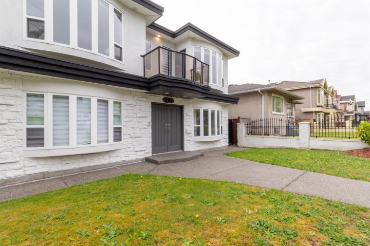 Photo 22 at 392 E 63rd Avenue, South Vancouver, Vancouver East