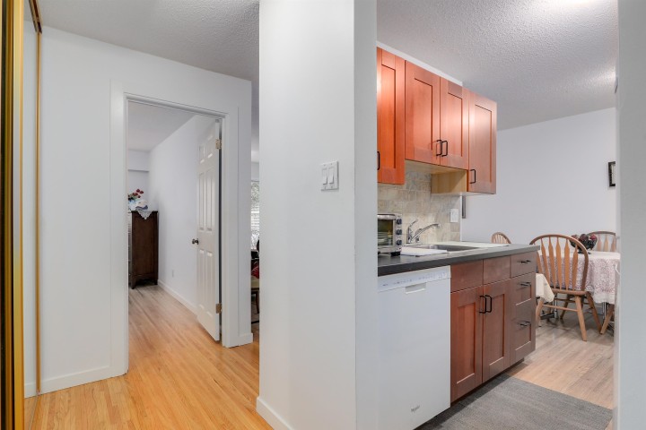 Photo 6 at 104 - 135 W 21st Street, Central Lonsdale, North Vancouver