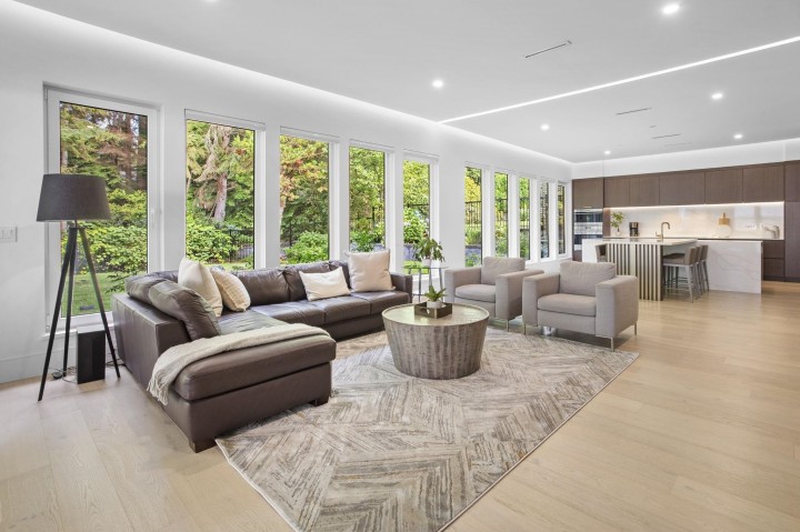 Photo 10 at 5197 Sonora Drive, Canyon Heights NV, North Vancouver