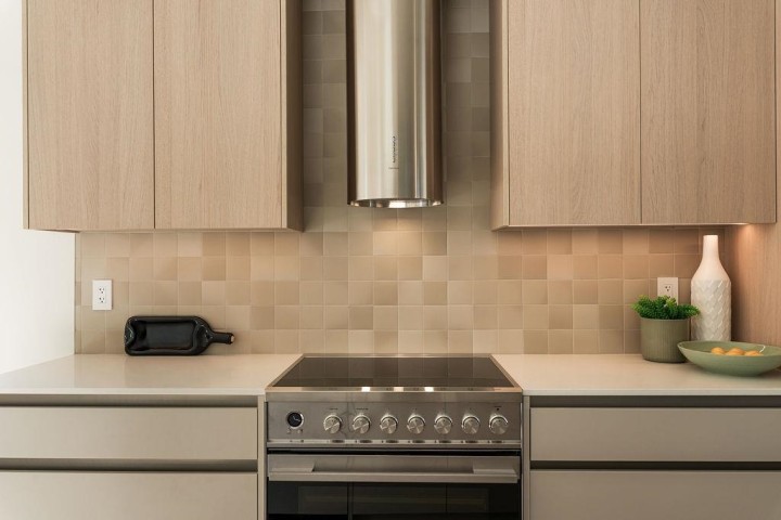 Photo 16 at 692 W 29th Avenue, Cambie, Vancouver West