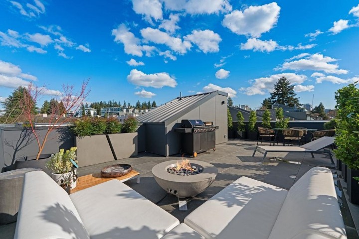 Photo 32 at 692 W 29th Avenue, Cambie, Vancouver West