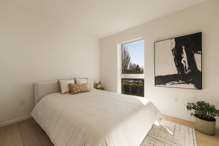 Photo 24 at 692 W 29th Avenue, Cambie, Vancouver West