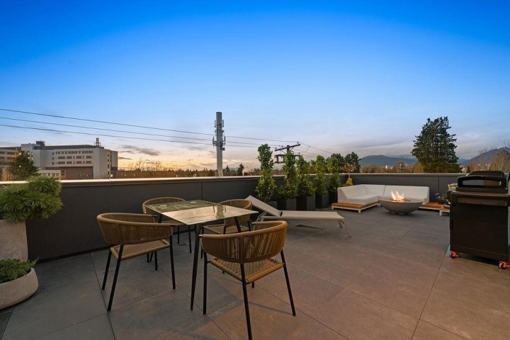 Photo 35 at 692 W 29th Avenue, Cambie, Vancouver West