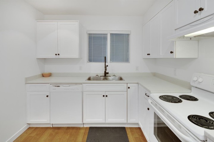 Photo 16 at 3380 Marquette Crescent, Champlain Heights, Vancouver East