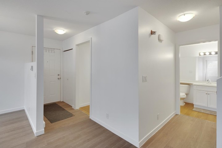 Photo 14 at 3380 Marquette Crescent, Champlain Heights, Vancouver East