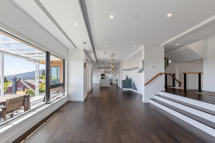 Photo 17 at 383 Newdale Court, Upper Delbrook, North Vancouver