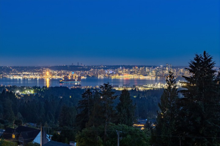 Photo 33 at 383 Newdale Court, Upper Delbrook, North Vancouver