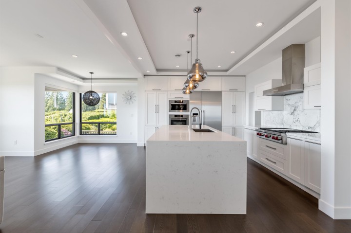 Photo 11 at 383 Newdale Court, Upper Delbrook, North Vancouver