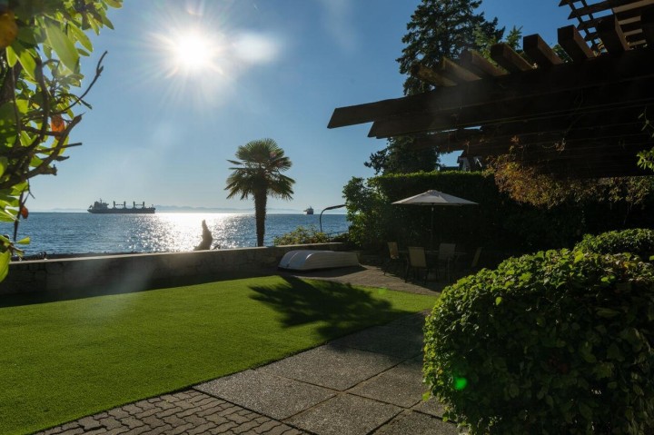 Photo 2 at 3248 Marine Drive, West Bay, West Vancouver
