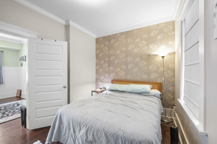 Photo 10 at 3707 Inverness Street, Knight, Vancouver East