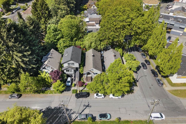 Photo 33 at 3707 Inverness Street, Knight, Vancouver East