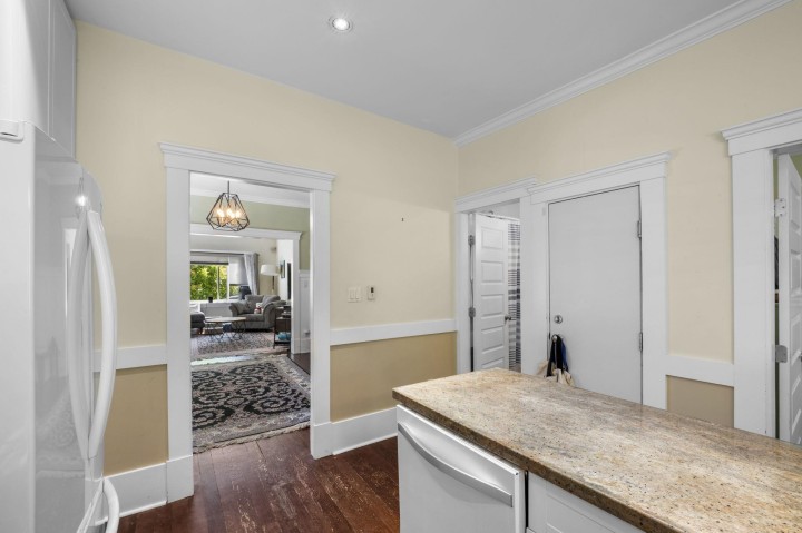 Photo 14 at 3707 Inverness Street, Knight, Vancouver East