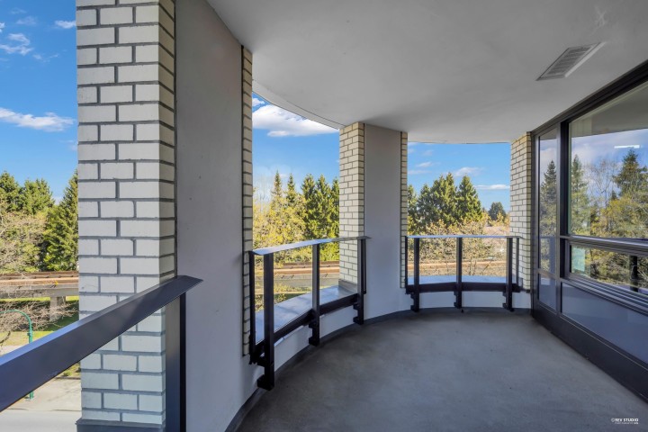 Photo 17 at 805 - 5470 Ormidale Street, Collingwood VE, Vancouver East