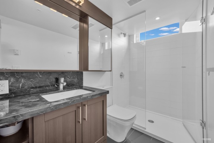 Photo 15 at 805 - 5470 Ormidale Street, Collingwood VE, Vancouver East