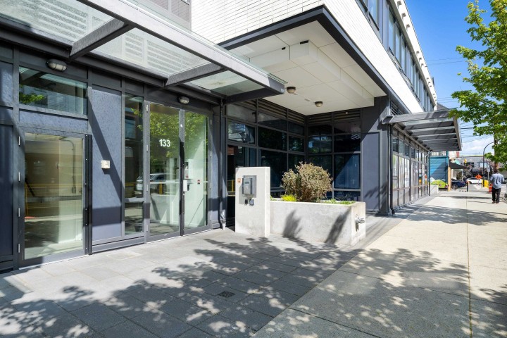Photo 33 at 206 - 133 E 8th Avenue, Mount Pleasant VE, Vancouver East